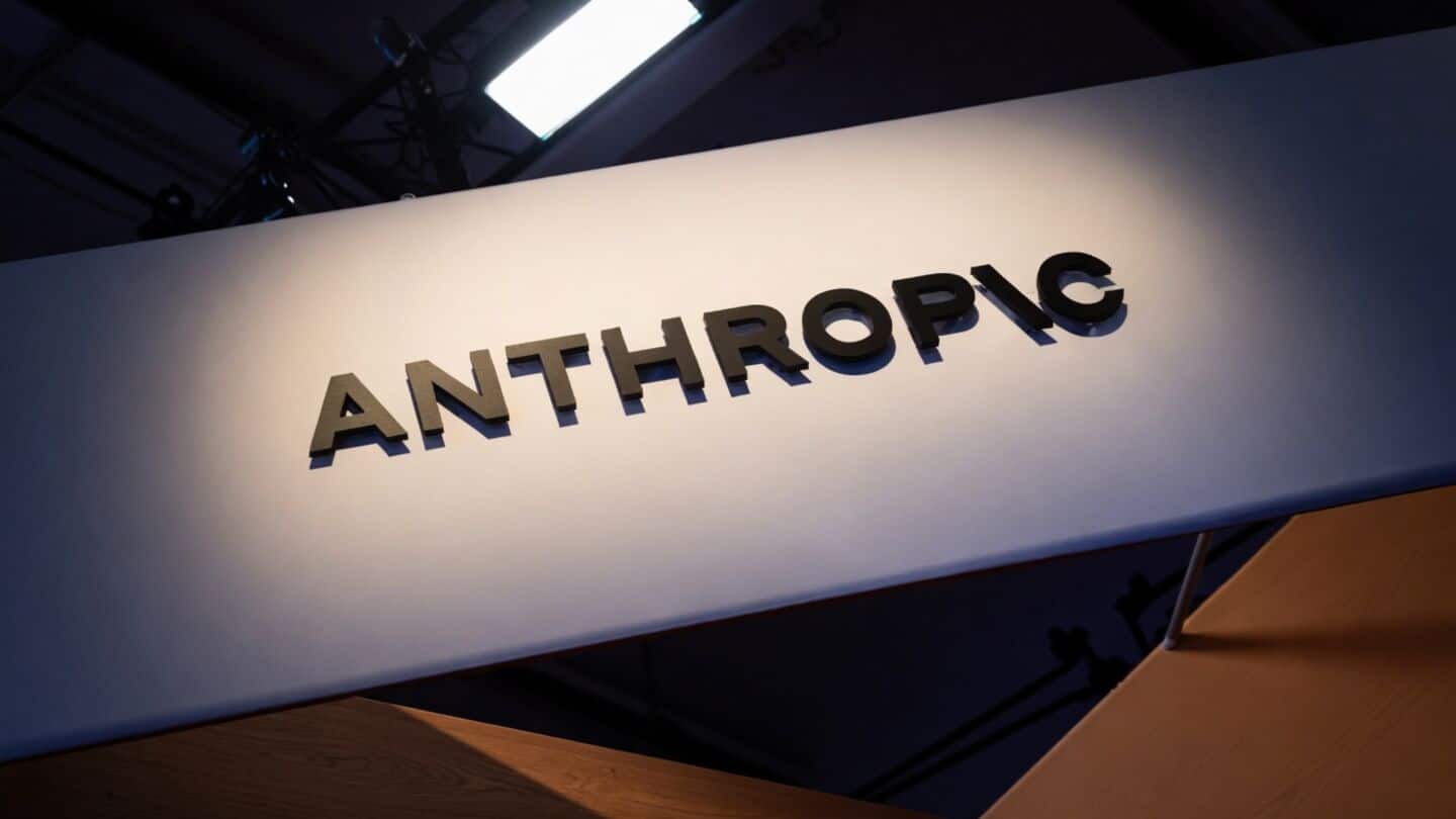 Anthropic's Claude AI nears $100B run rate, readies Nov IPO