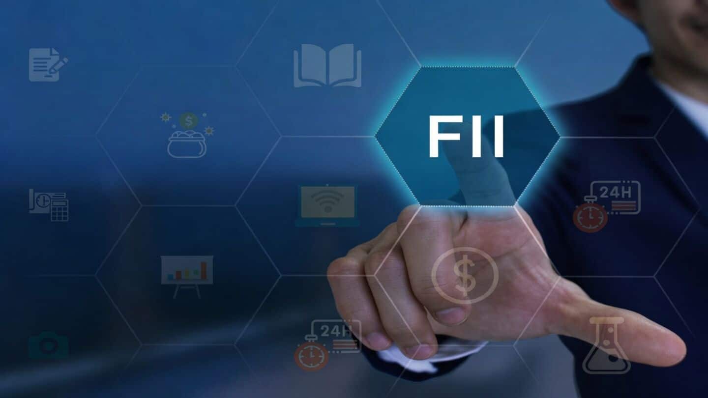 On Monday FIIs sold net ₹1,350.10cr as DIIs bought ₹2,801.45cr