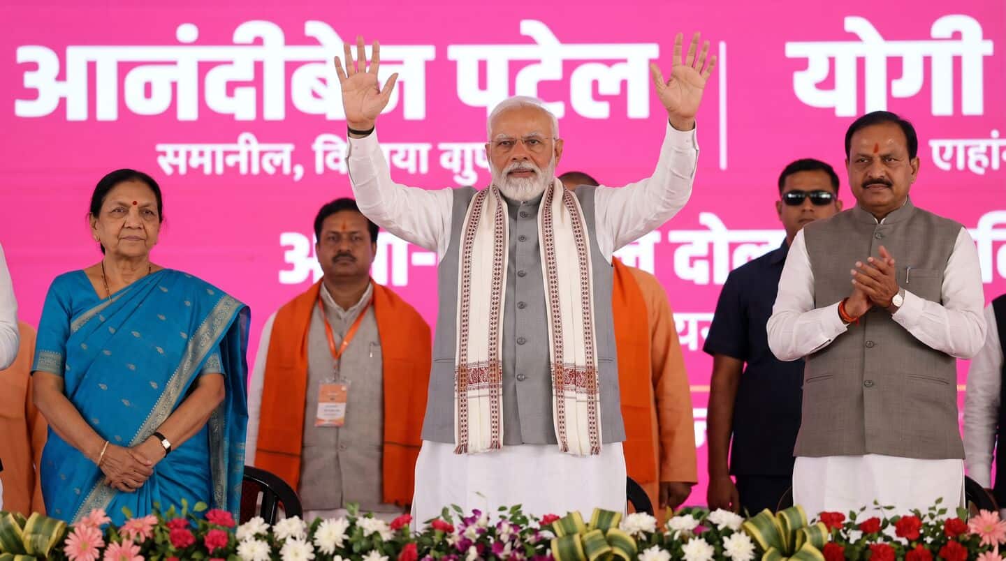 PM Modi inaugurates 48 Varanasi projects 1,050cr, starts 112 5,300cr