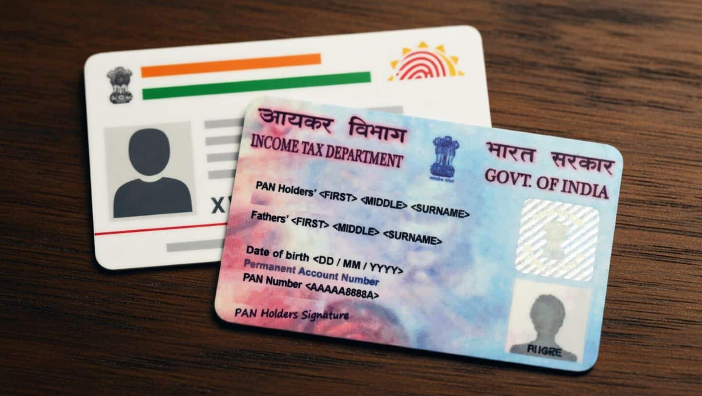 From April India requires extra ID with Aadhaar for PAN