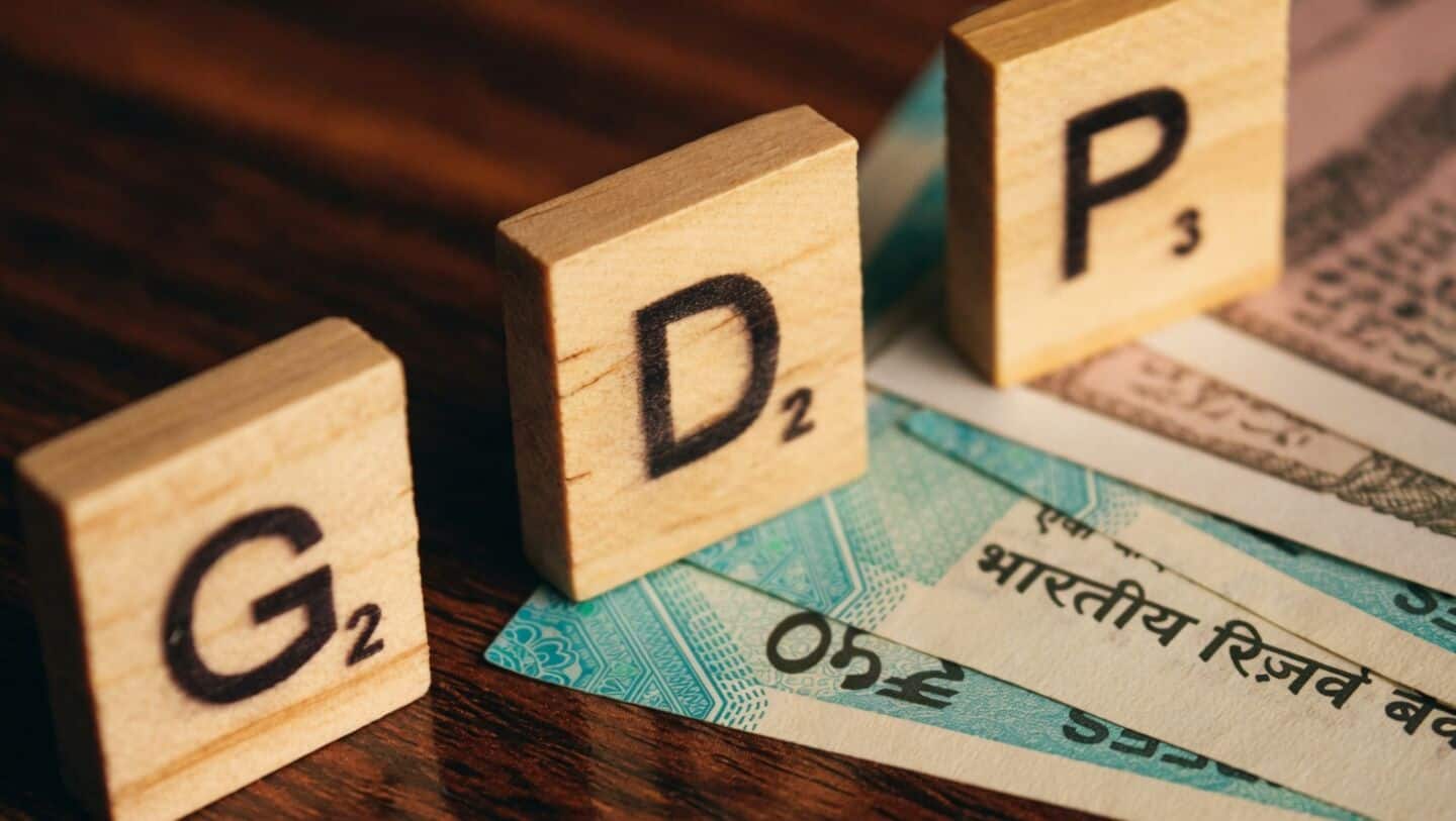 India's economy grows 7.7% in FY2025-26 and services jump 9.9%