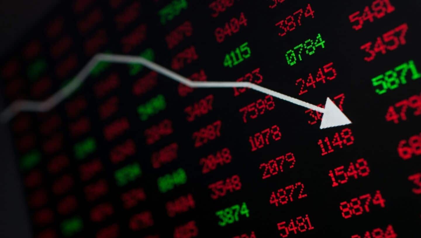 Broadcom outlook and rate concerns send Nasdaq-100 down 4.1%