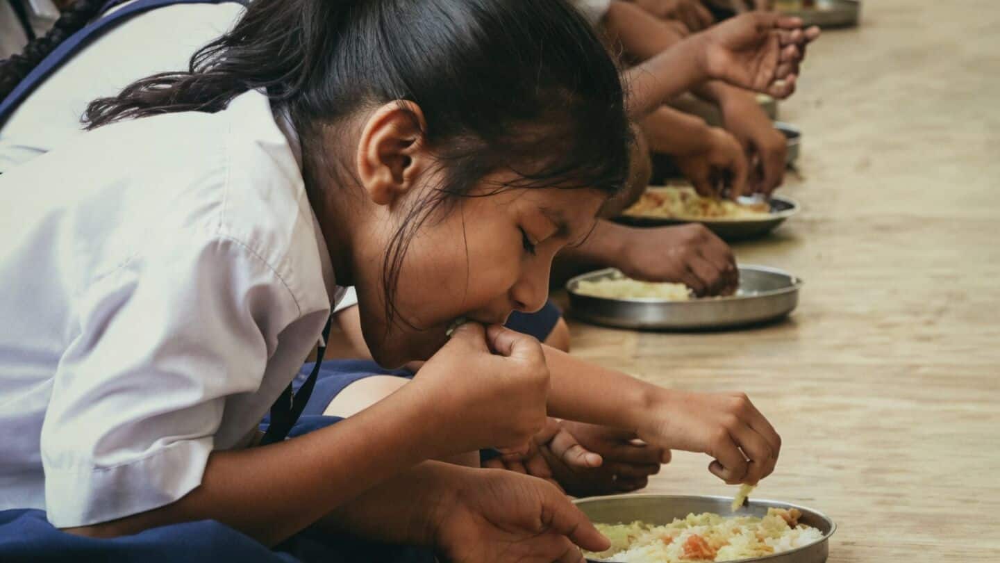 Over 2 dozen Nalanda government schoolchildren hospitalized after midday meal