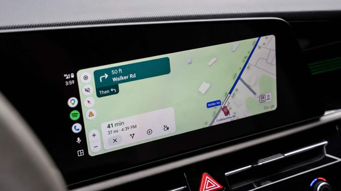 Google says Android Auto update should stop disconnects and freezes