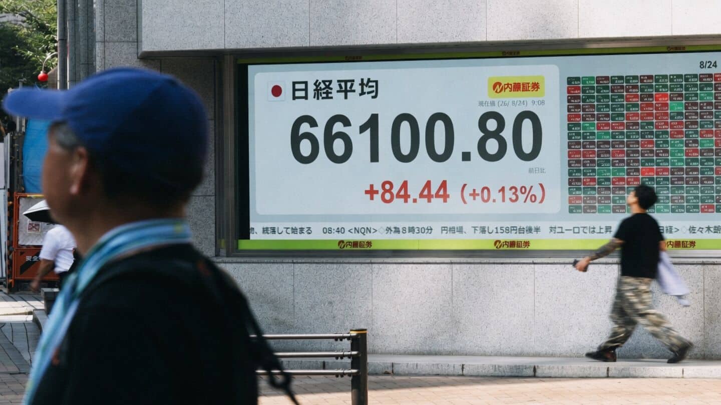 Asian markets rebound as semiconductors lift MSCI Asia Pacific 0.6%