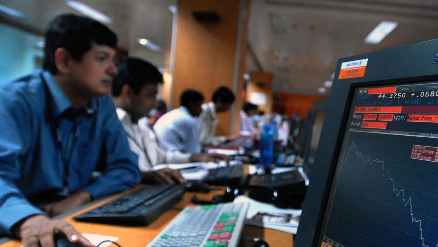 RBI orders banks across India closed May 23 and 24