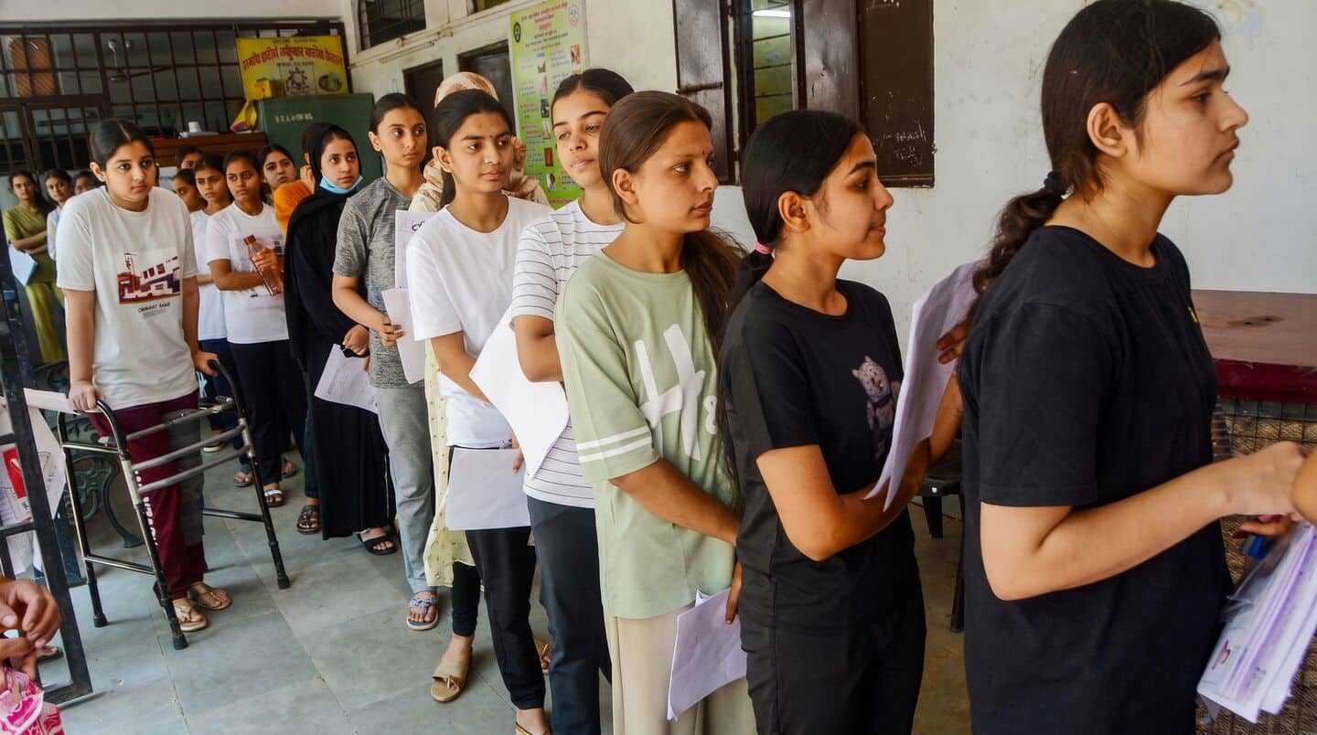NMC advisory tells colleges to deny student leave before NEET-UG