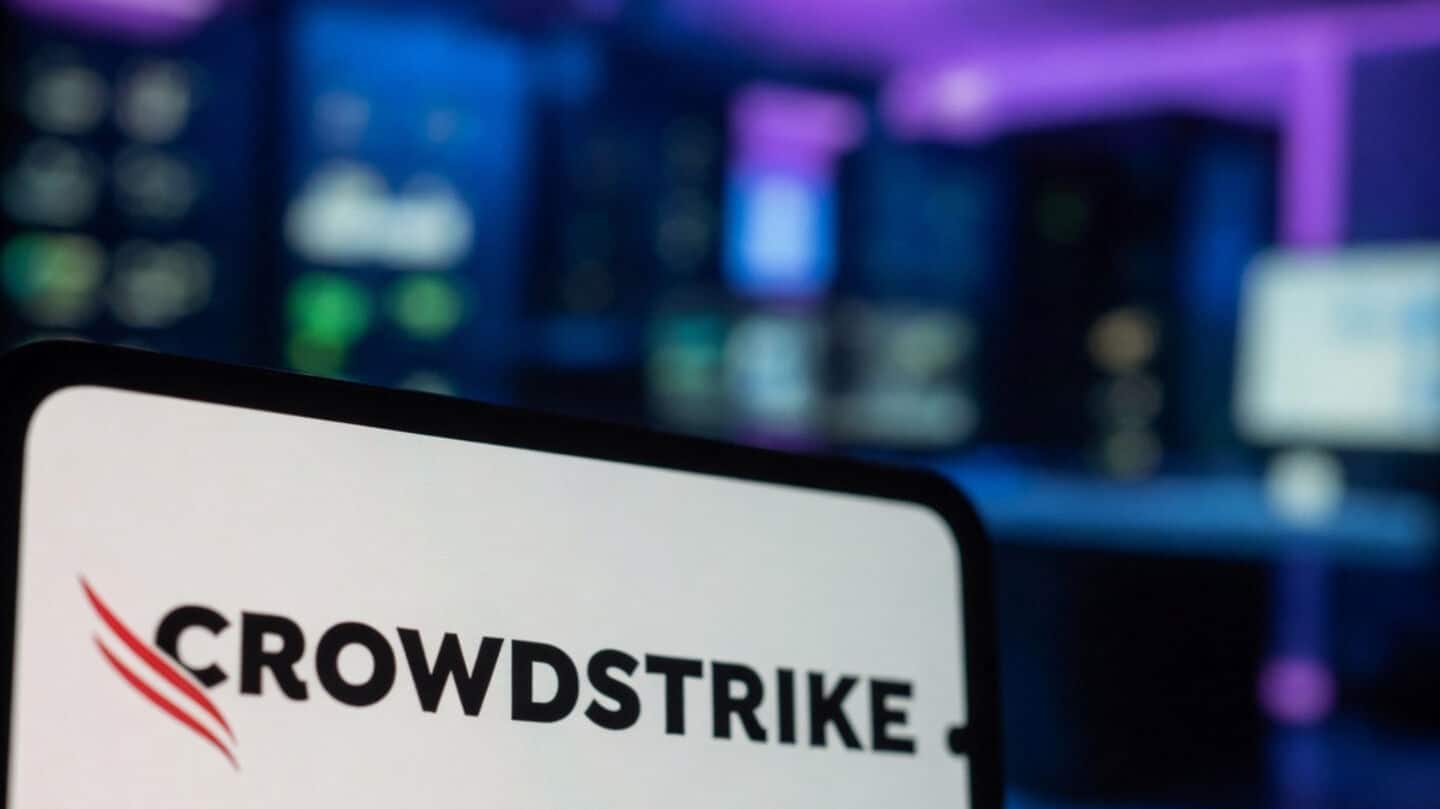 CrowdStrike $1.39B revenue beats estimates, operating expenses up 15%
