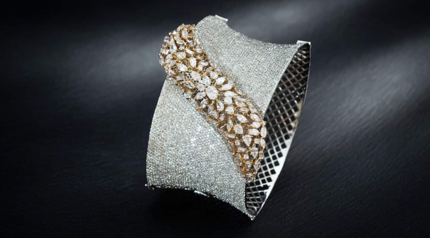 Advit Jewels IPO oversubscribed 212 times before BSE, NSE listings