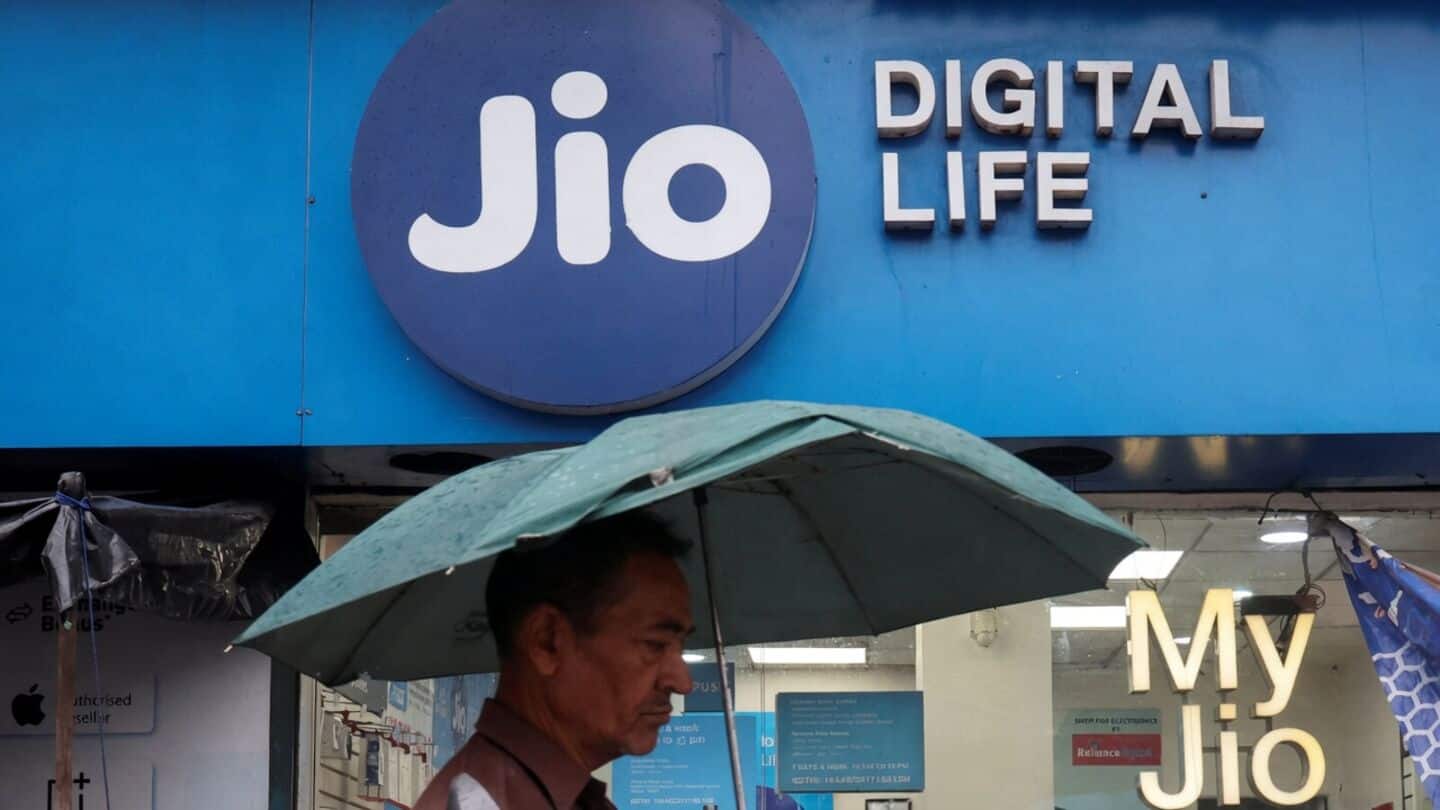 Jio Platforms launches IPO marketing blitz for ₹32,000cr to ₹35,000cr