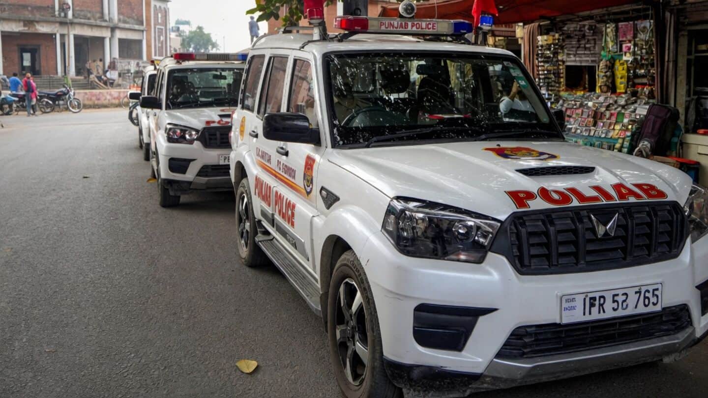 Bhathtlan man attempts suicide in police station after bribe claim