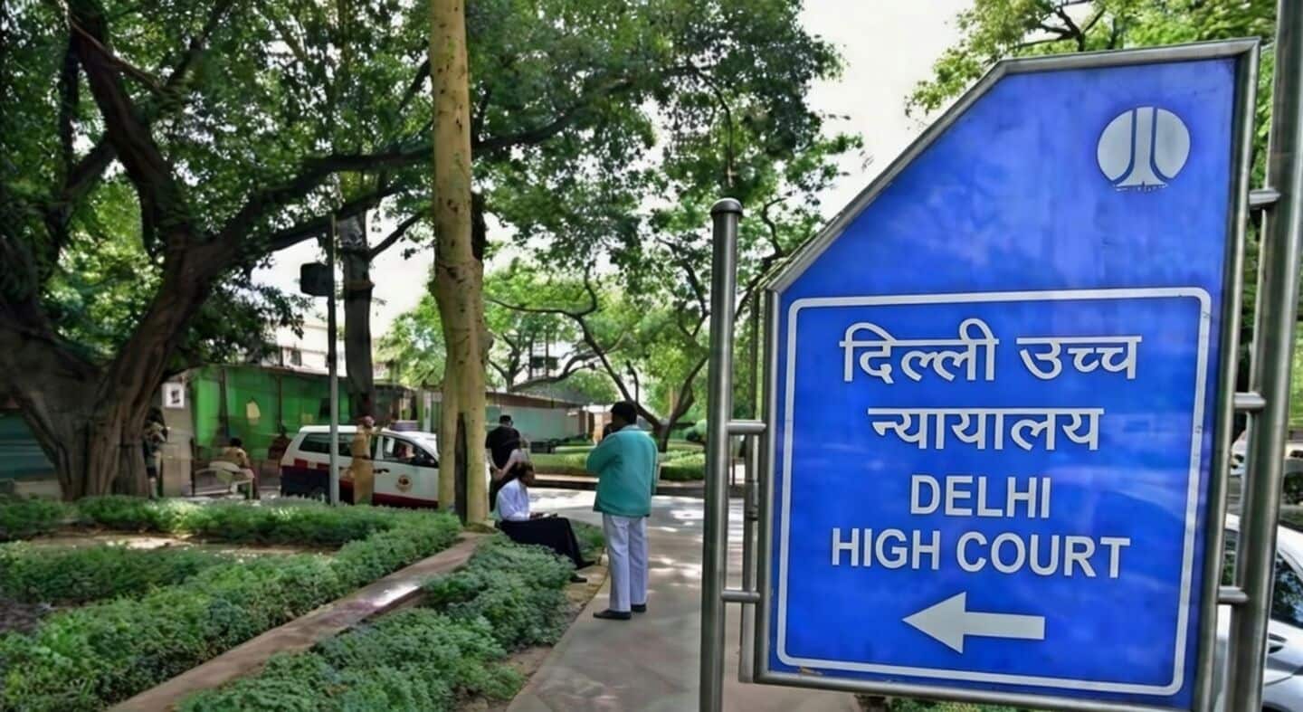 Delhi High Court orders removal of Arvind Kejriwal recusal videos