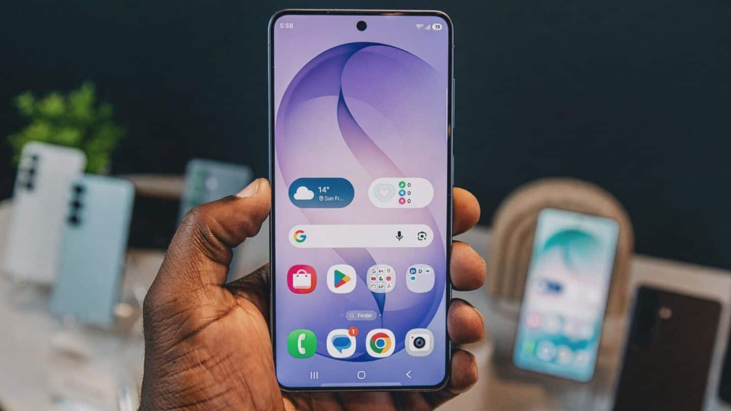 Samsung begins One UI 9 rollout for Galaxy S26 phones