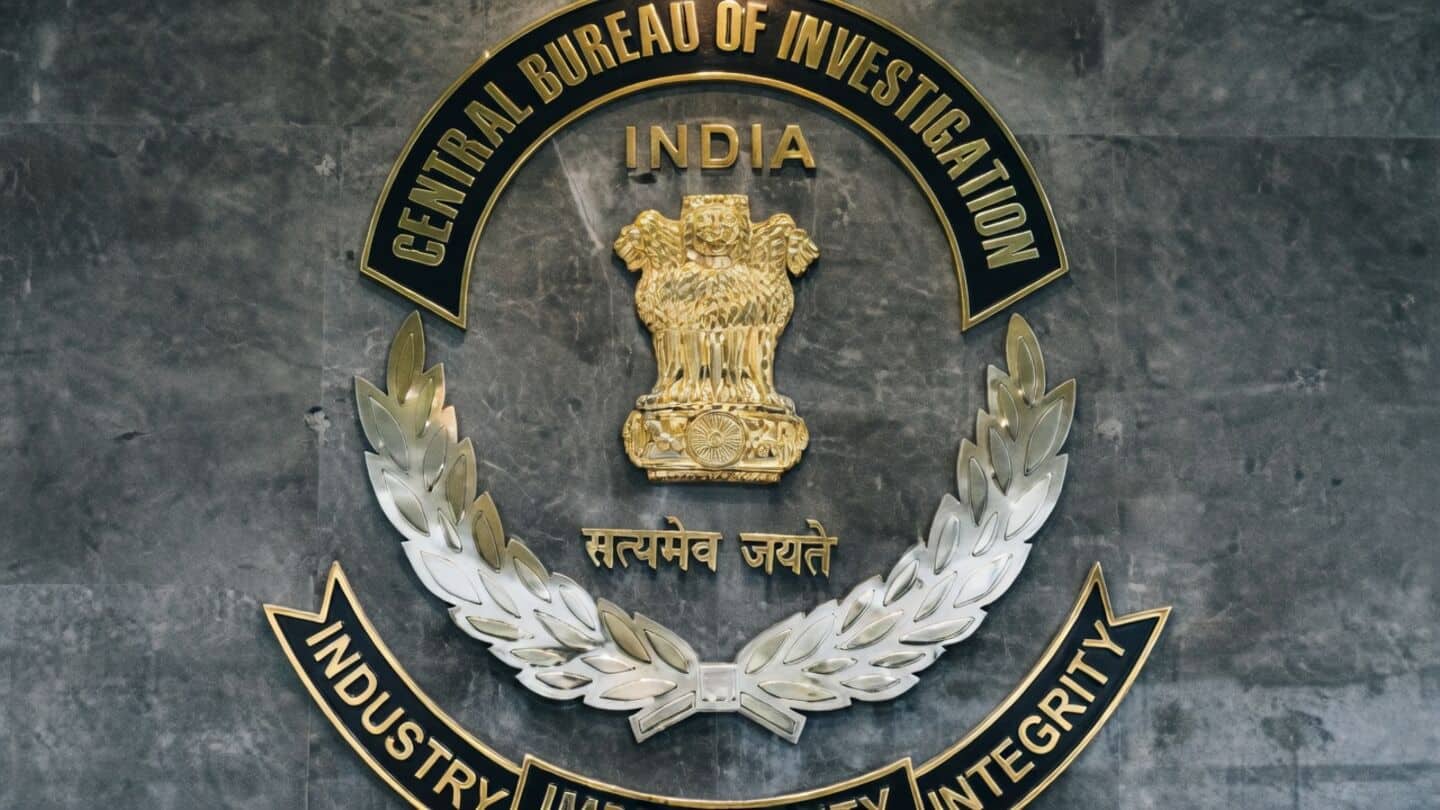 CBI arrests IPS Deepak Gahlawat for alleged ₹3cr bribe