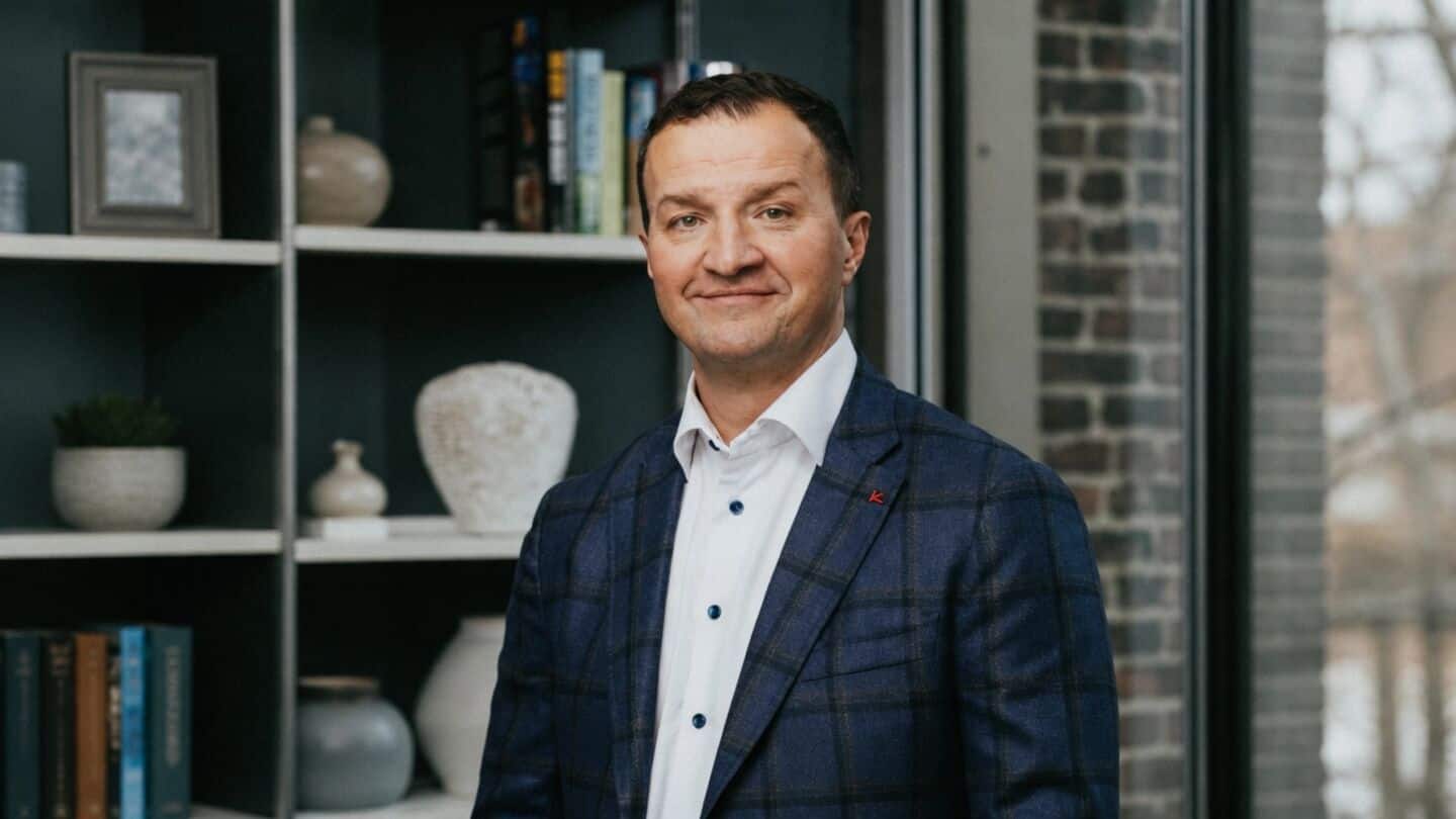 OpenAI hires Dali Rajic as new chief revenue officer