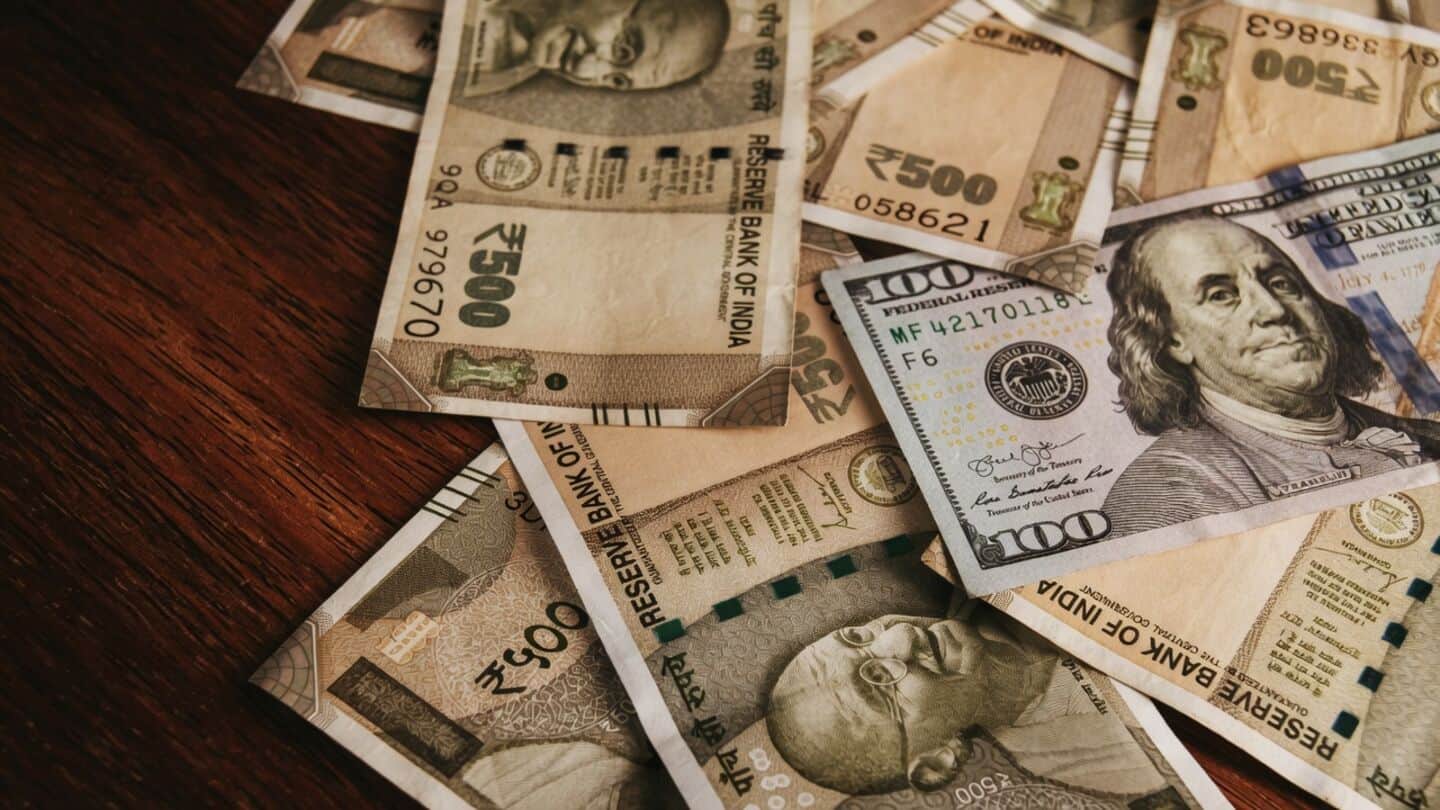 Indian rupee at 95.27 after likely RBI intervention, oil dip