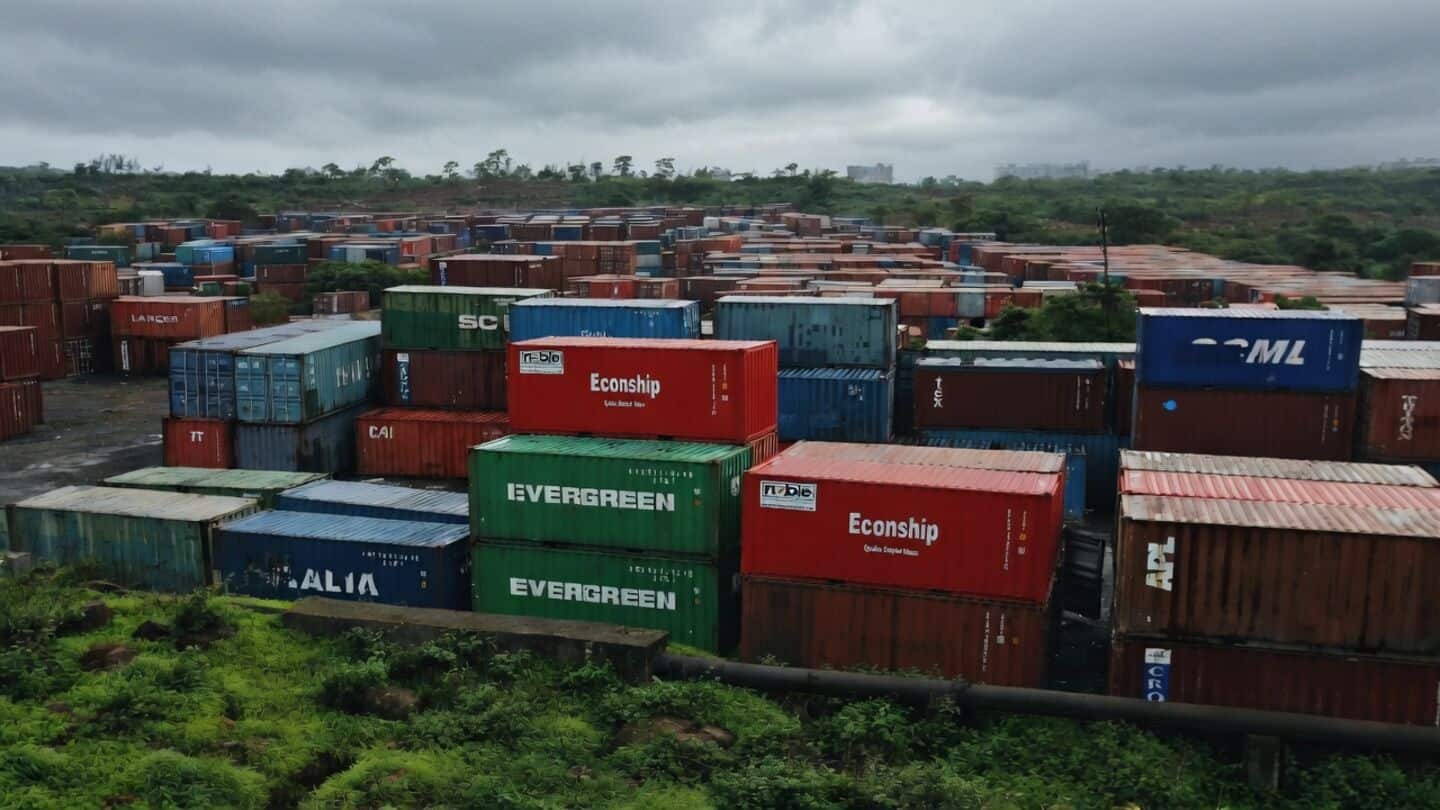 India targets $1T exports by fiscal 2027, exports up 15%