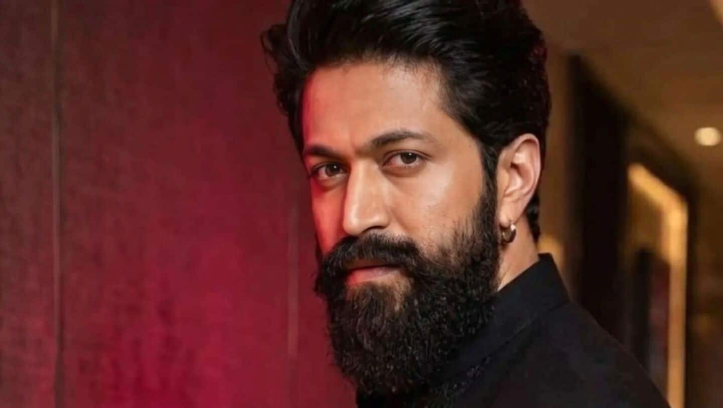 Yash unveils 'Toxic: A Fairy Tale for Grownups' at CinemaCon