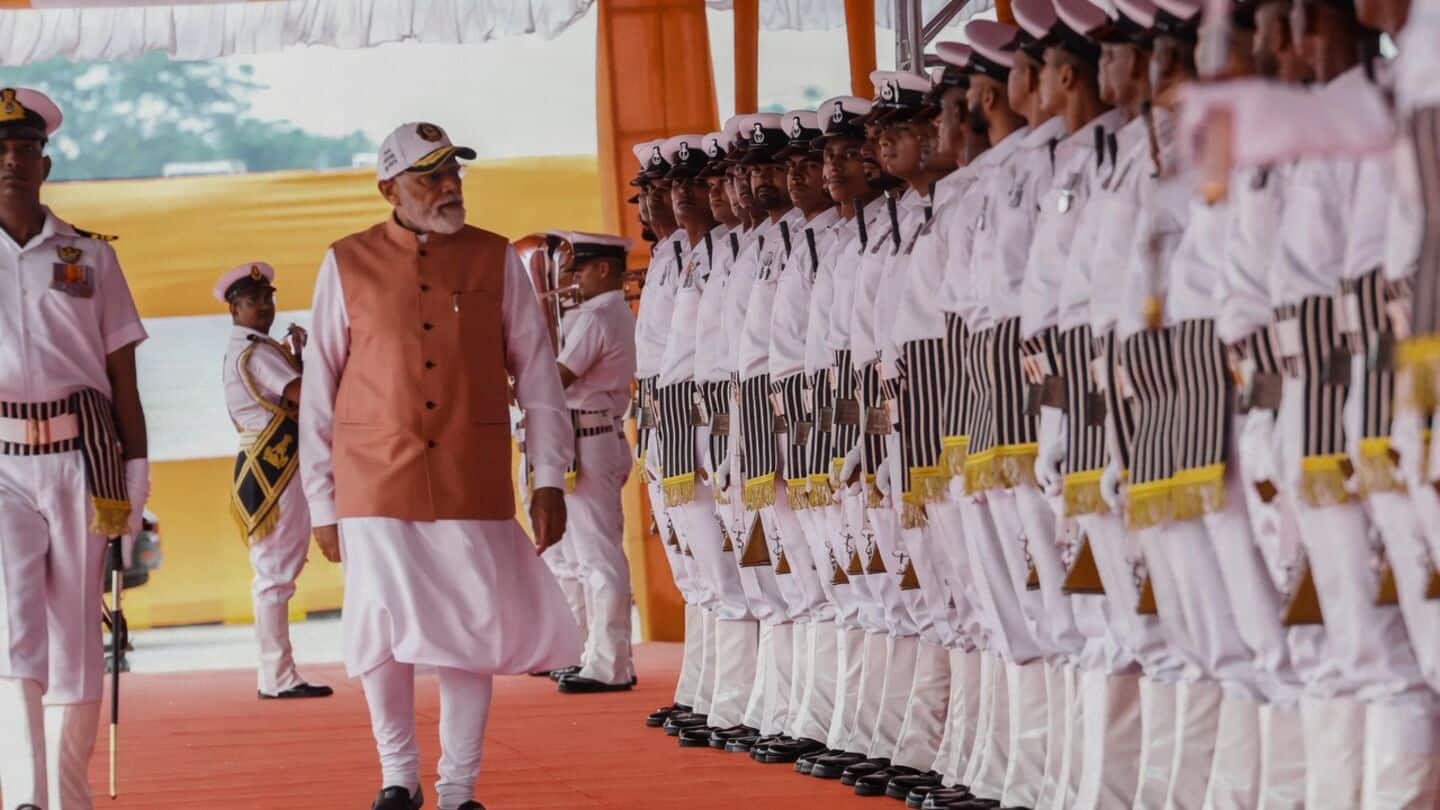 40,000 करोड़ का रक्षा उत्पादन, प्रधानमंत्री ने नौसेना को दिए 'आत्मनिर्भर' भारत के नए प्रहरी