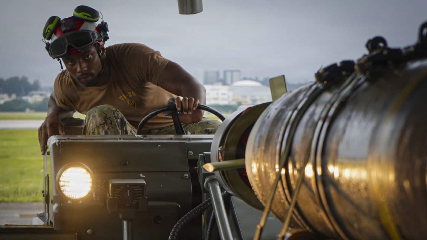 US Navy weighs Silent Anvil glide torpedo versus upgrade kits