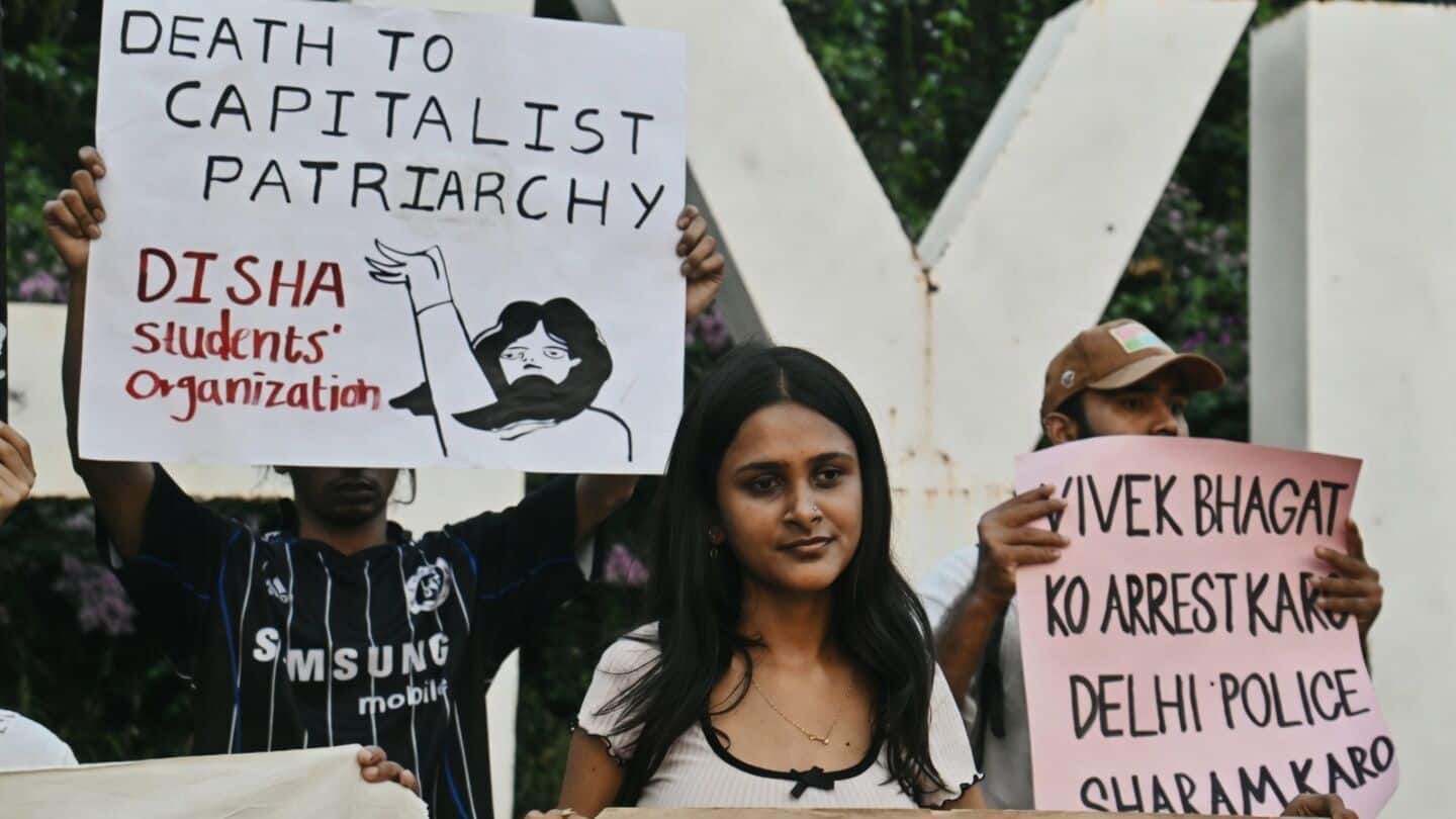 Press groups seek FIR from Delhi Police against Vivek Bhagat