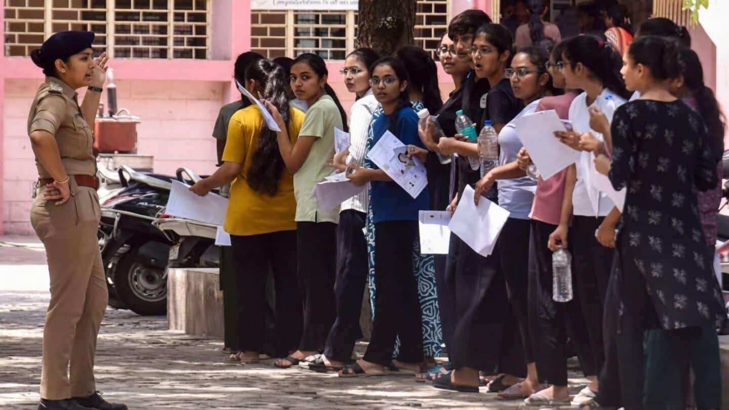 Narendra Modi waited 45 minutes to help NEET-UG aspirants