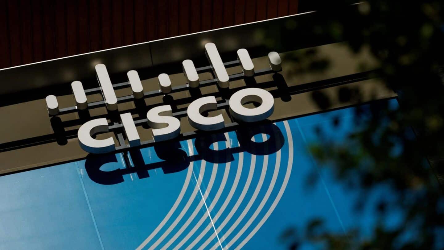 Cisco deploying personalized AI agents to 90,000 employees August 2026