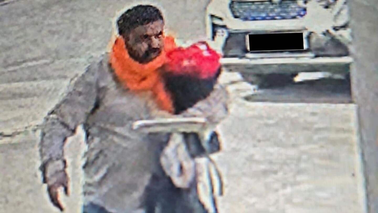 Sarabjit Singh drives through Delhi Assembly gate over nephew's disappearance