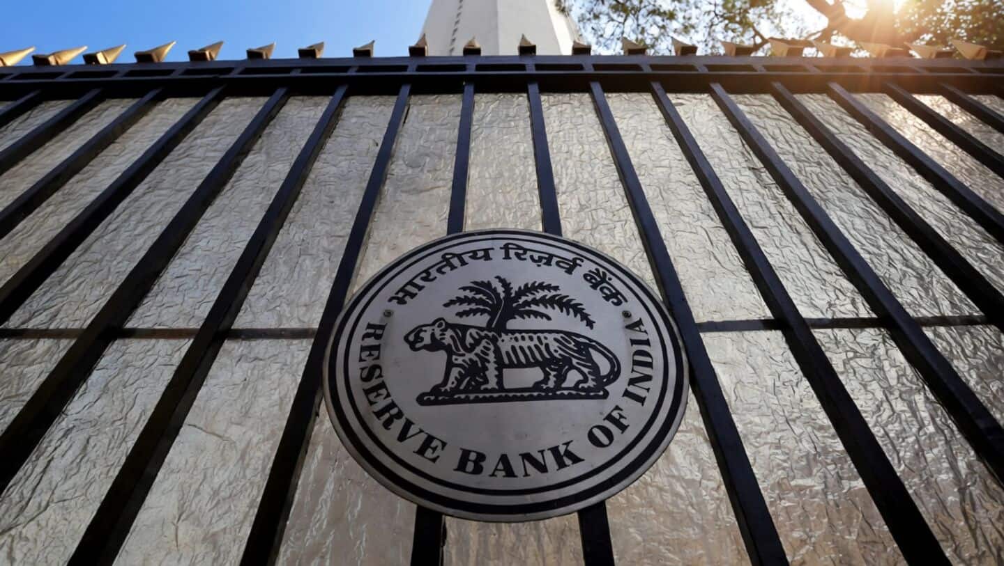 RBI's Digital Payment Awareness Week: Tips to stay safe online
