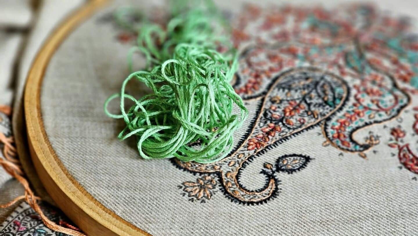 West Asia conflict sharply reduces Gulf demand for Kashmir handicrafts