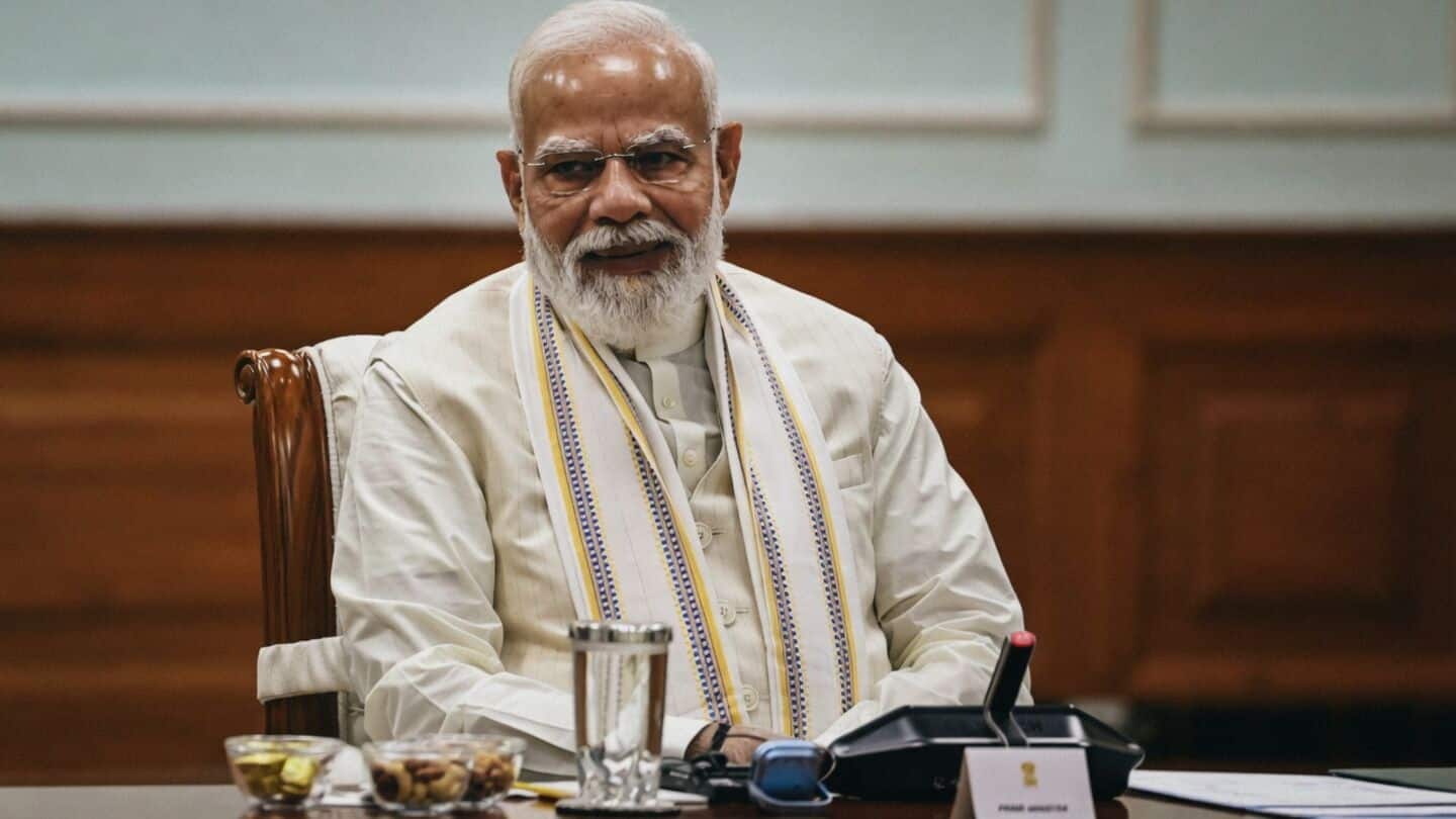 PM Narendra Modi praises doctors and chartered accountants for dedication
