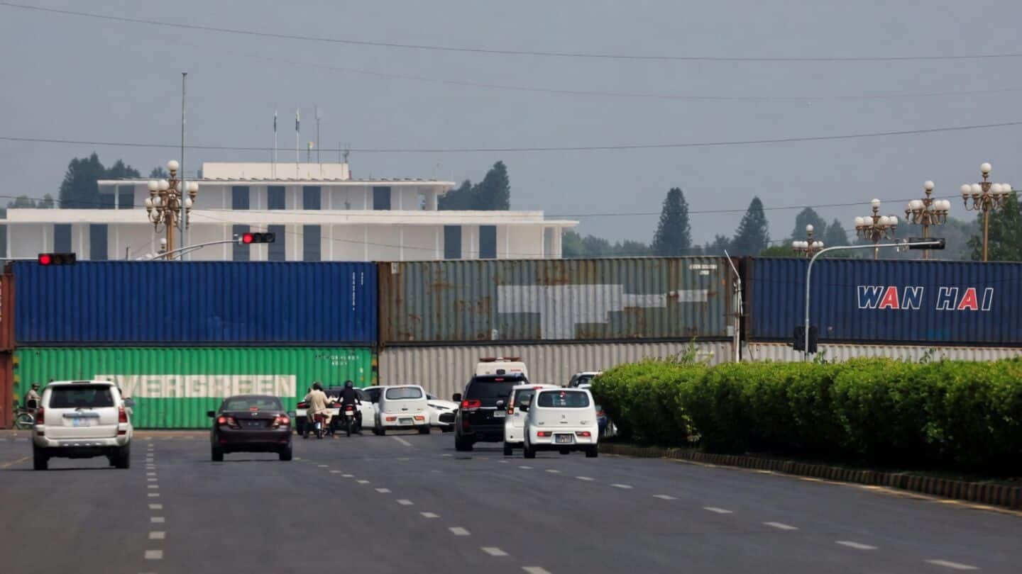 Pakistan locks down Islamabad to block jailed Imran Khan supporters