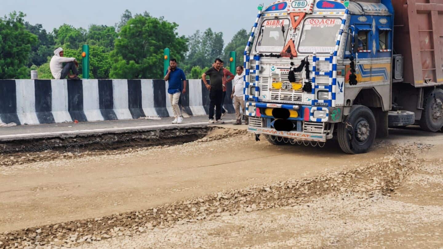 Lucknow Kanpur Expressway collapses 3rd time in 17 days