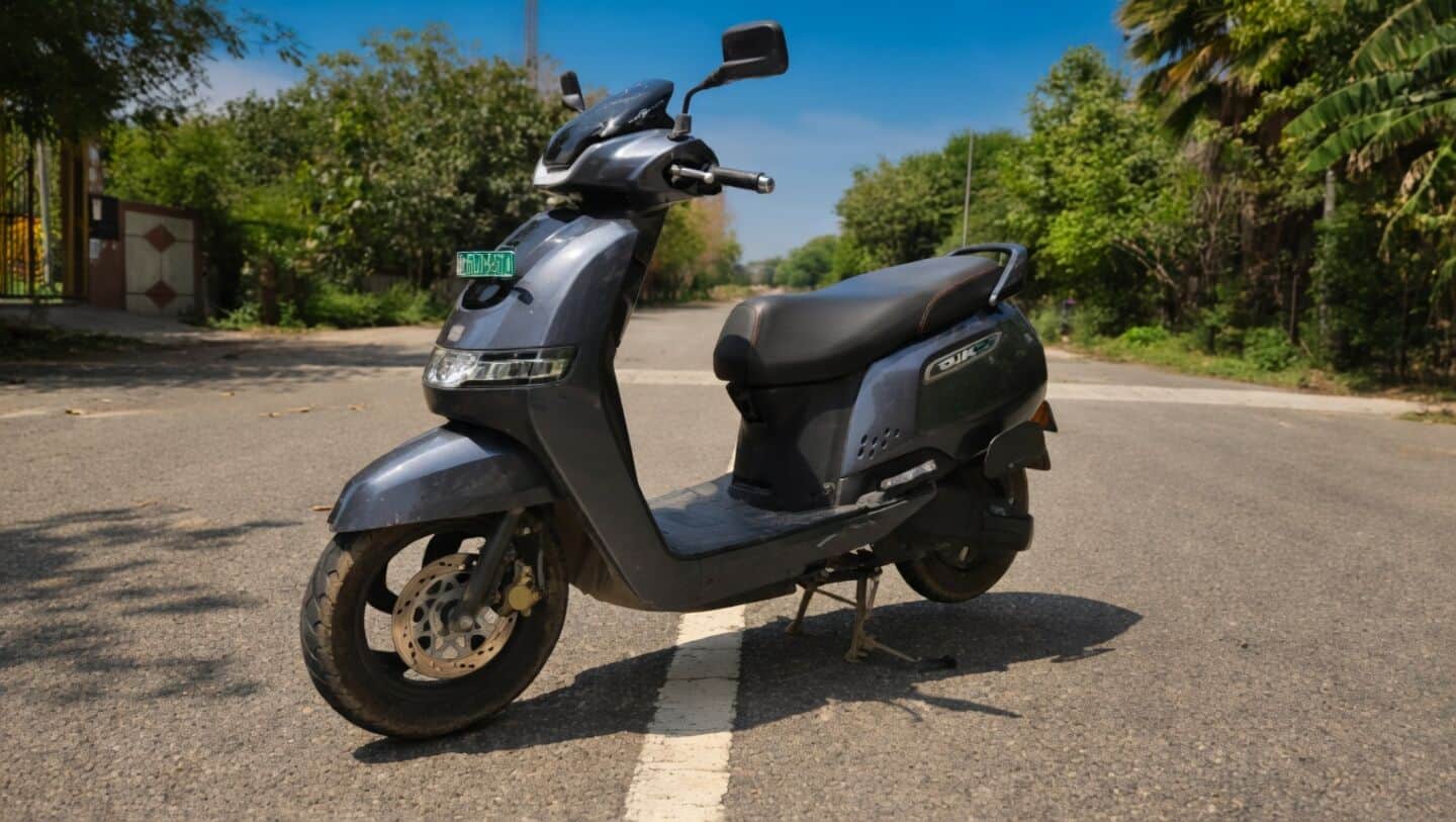 TVS offers up to ₹15,500 off iQube scooters, prices ₹1.11L-₹1.61L