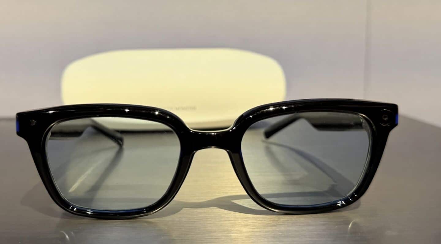 Samsung plans AI glasses for late 2027 or early 2028