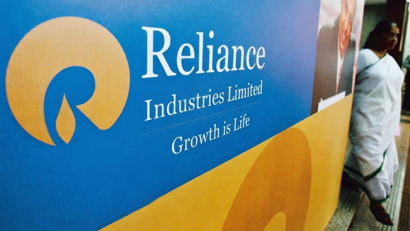 Reliance Industries posts ₹95,754cr profit and ₹11.76lcr revenue in FY26