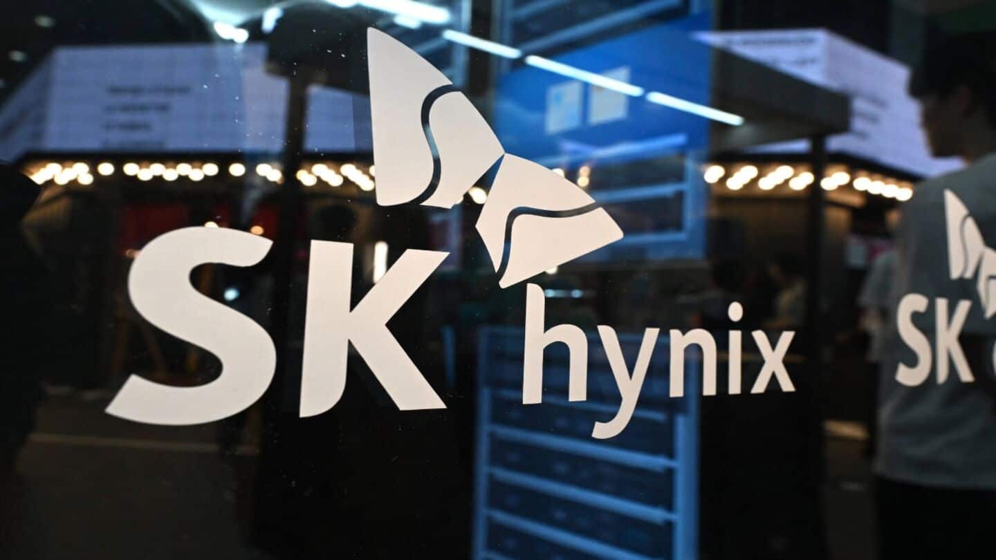 SK Hynix jumps nearly 13% in Seoul on AI optimism
