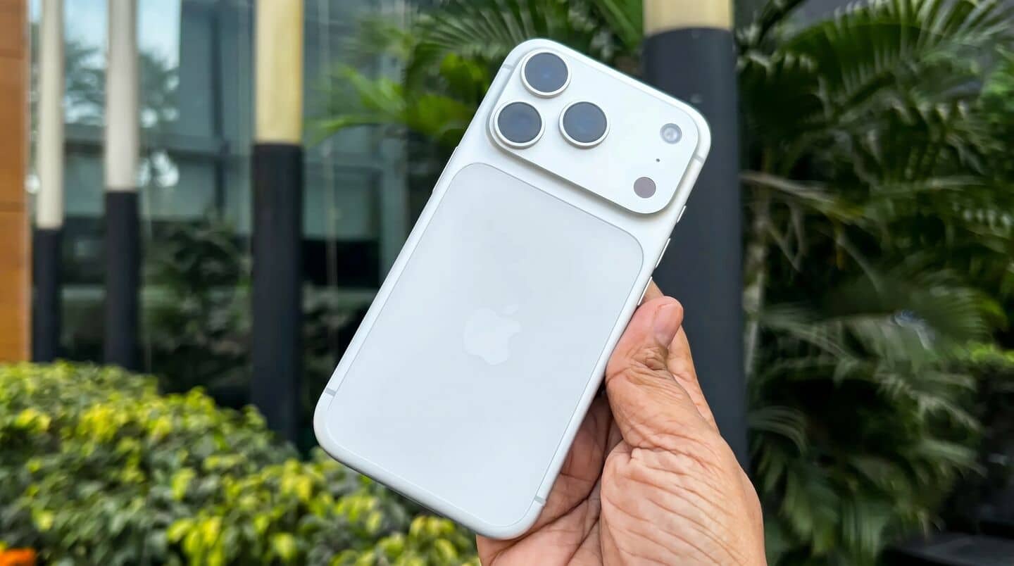 Apple tightens India rules to curb illegal iPhone exports