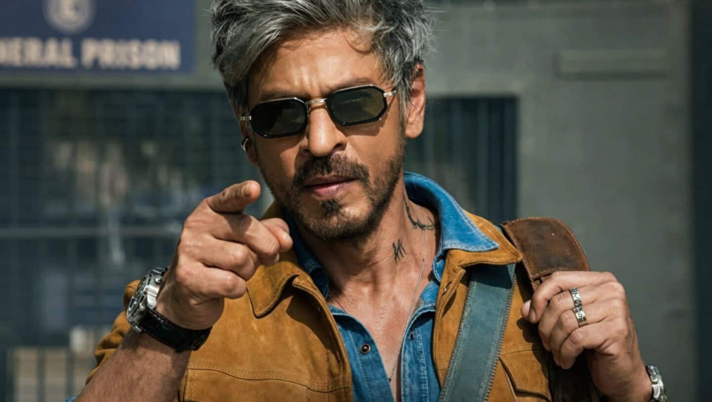 Leaked 'King' photos show Khan bruised, Bachchan's villain vibes