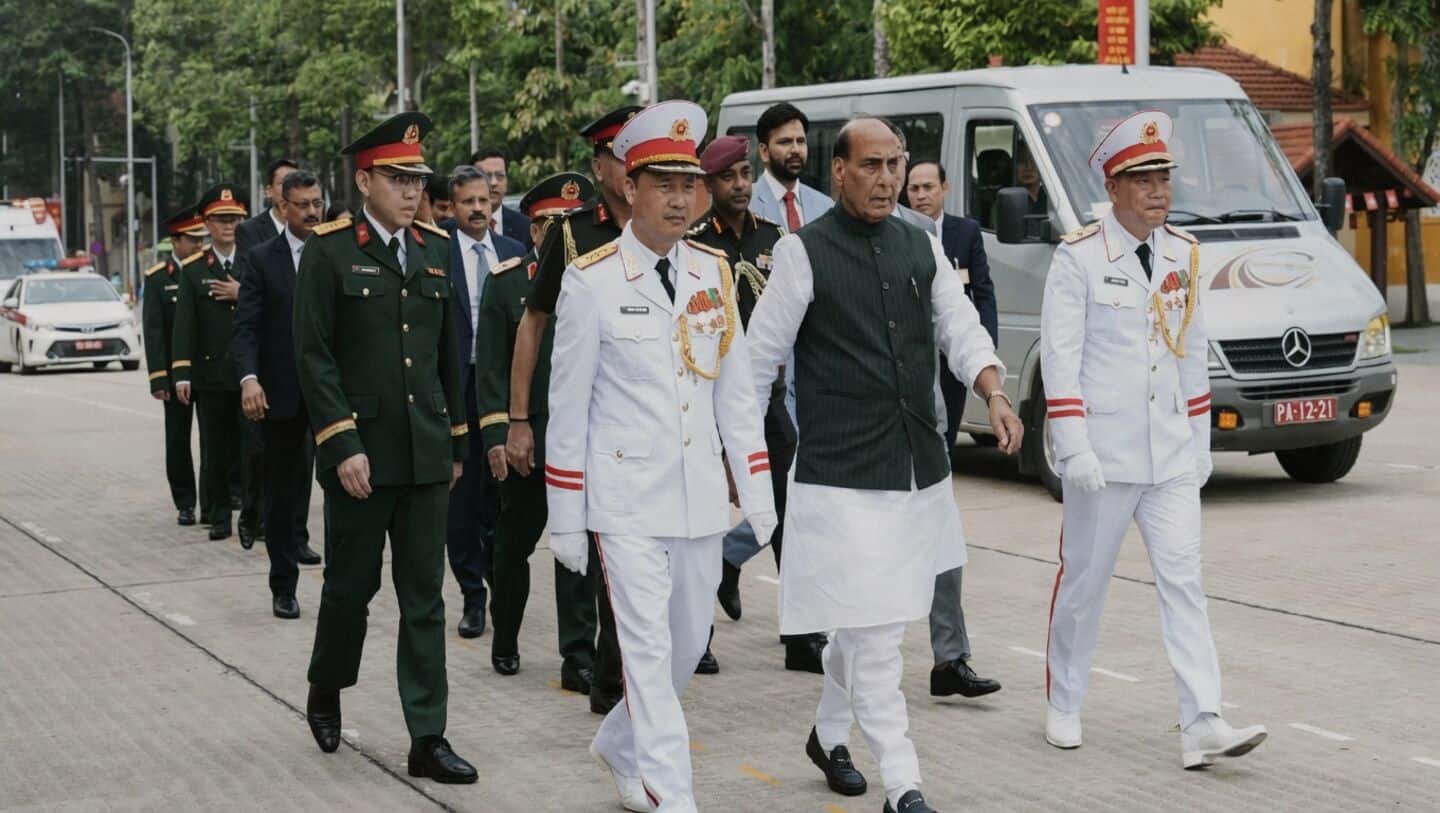 India's Rajnath Singh pays tribute at Ho Chi Minh Mausoleum