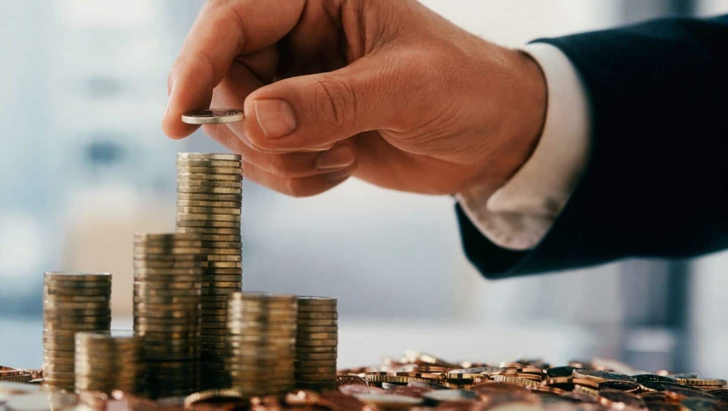 Centre raises 3.6L/cr in April 2026, foreign inflows net 1940.59cr