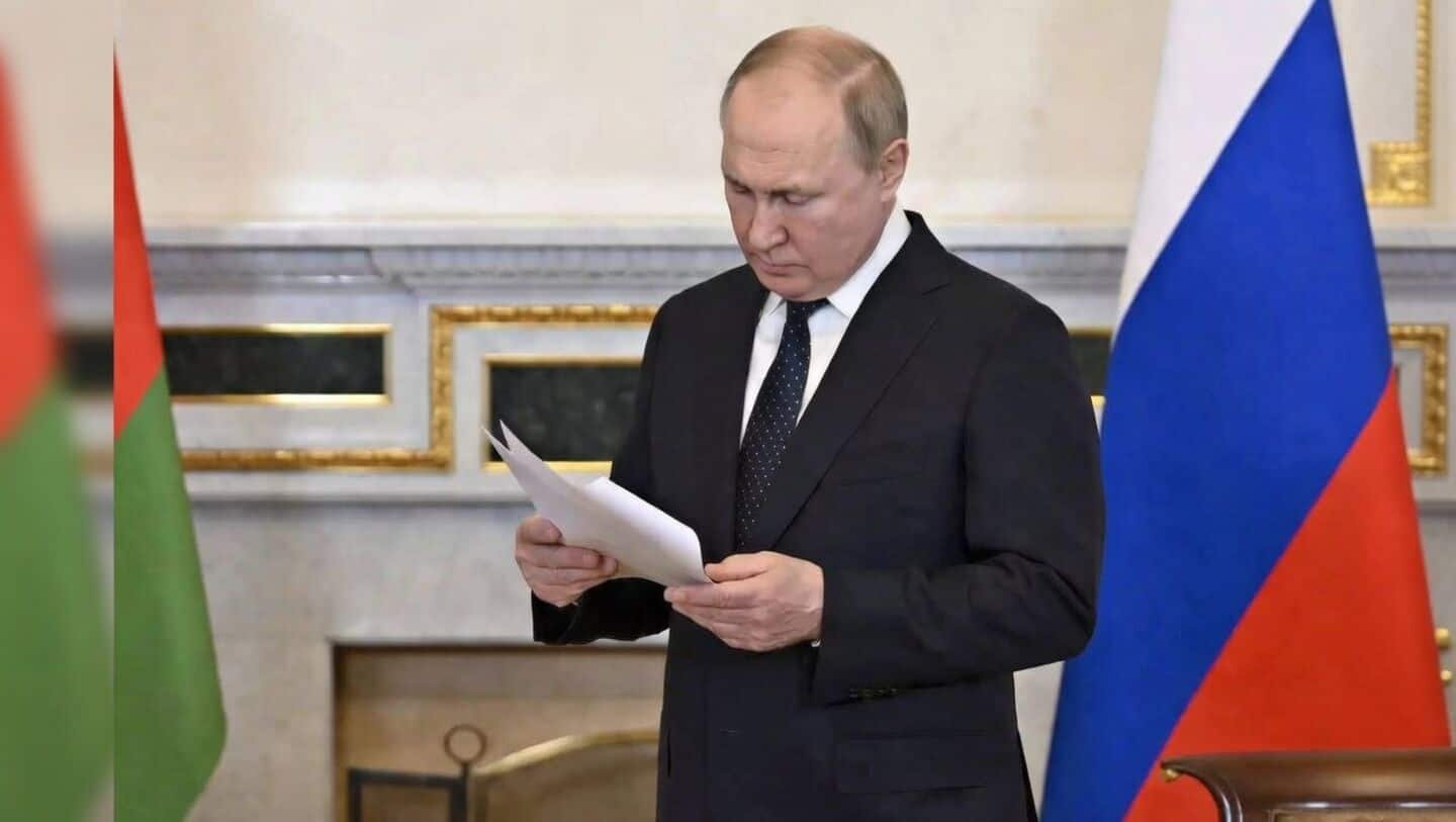 For 1st time in 25 years Russia sells gold reserves