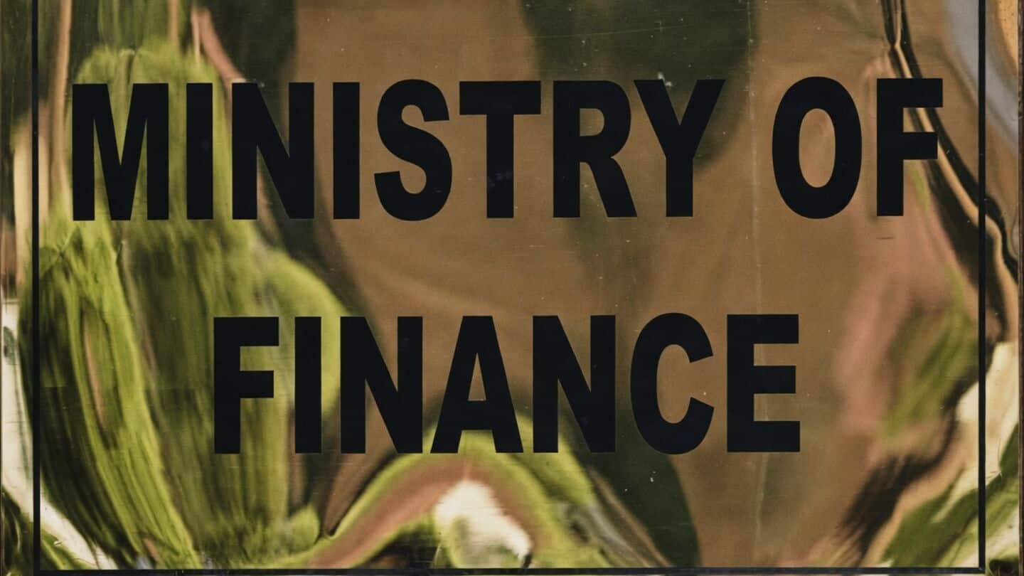 India's Finance Ministry urges faster AI and supply chain policies