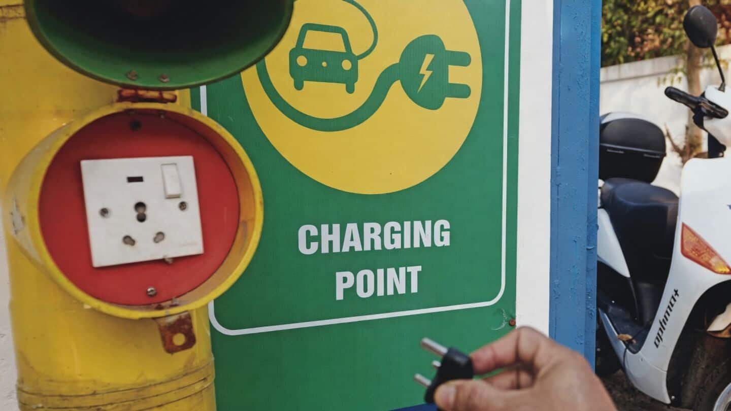 India to introduce 5-star energy-efficiency ratings for electric 2-wheelers
