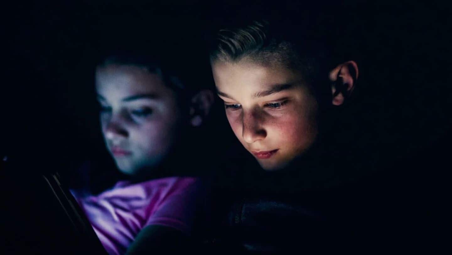 University of York finds twins reach milestones later than singletons