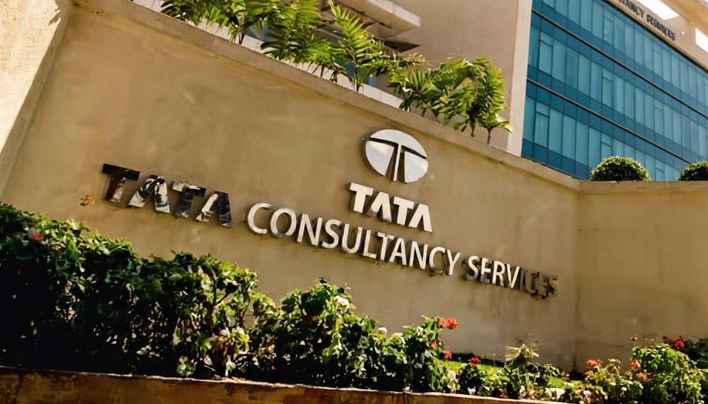 Tata Consultancy Services hires 14,000 graduates and headcount nears 600,000