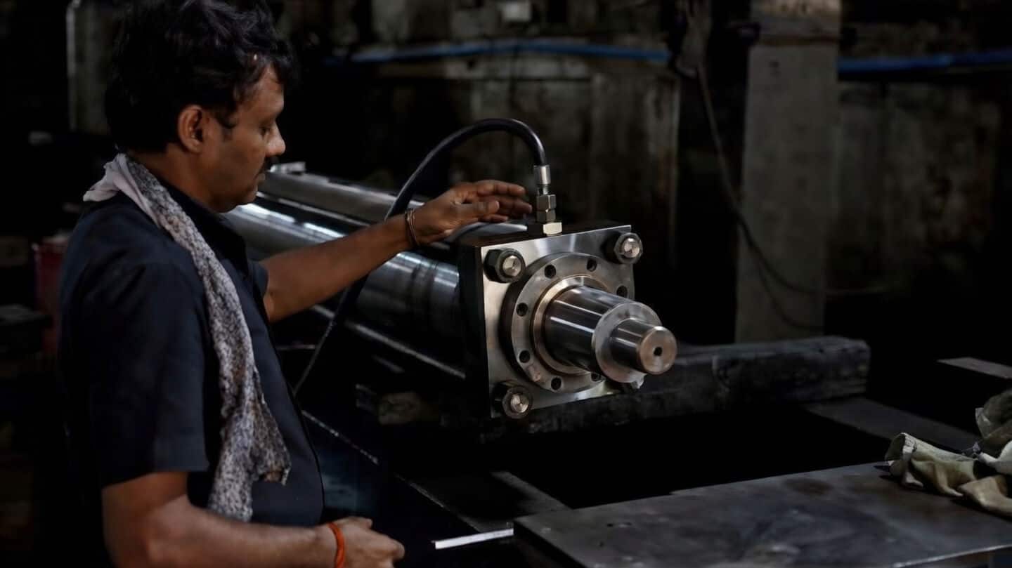 India's core sector contracts 0.4% in March 2026, fertilizer plunges