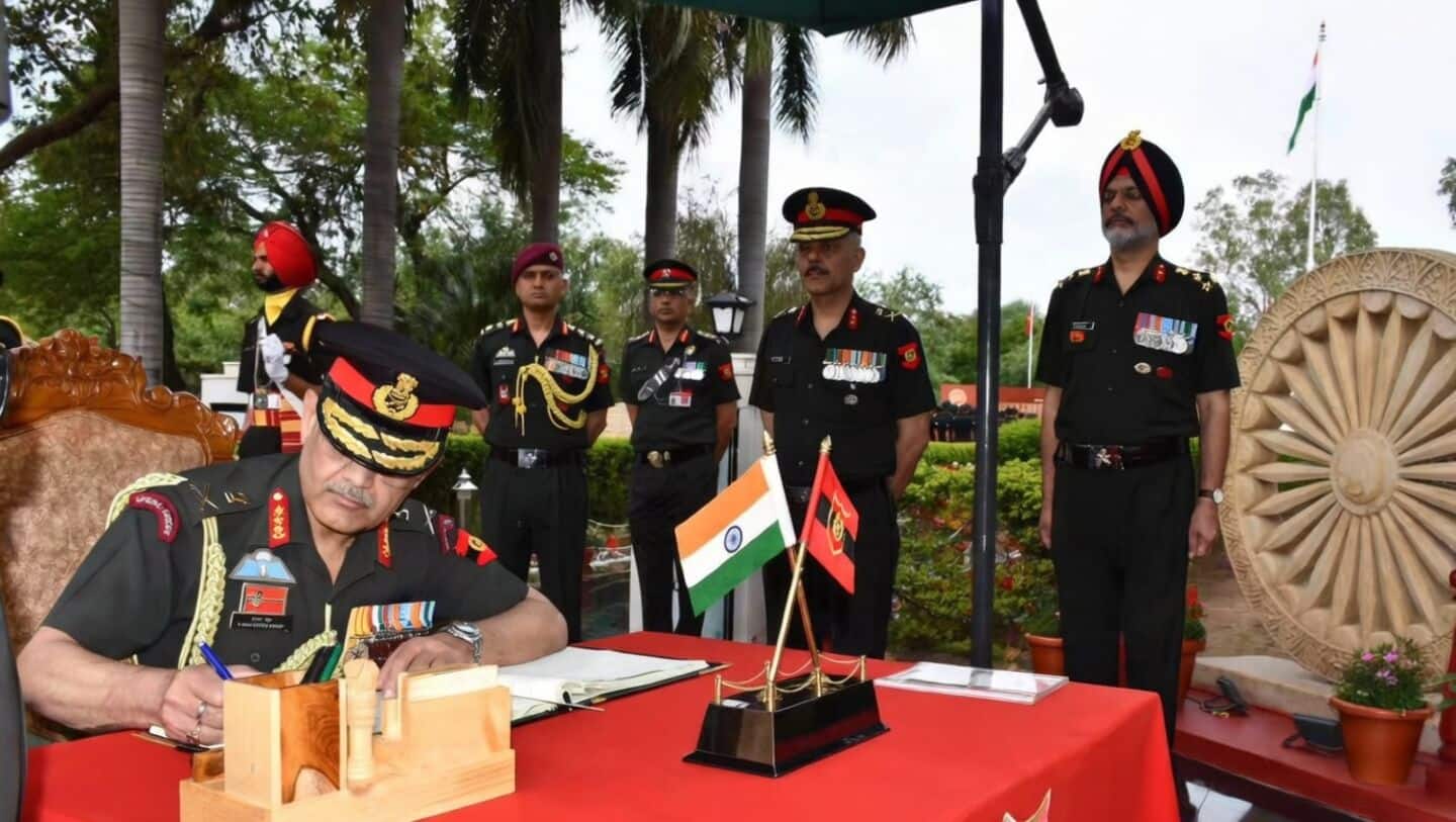 Lt. Gen. Pushpendra Pal Singh takes charge of Western Command