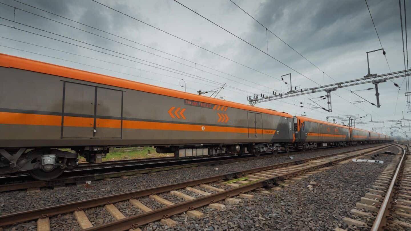 India debuts 1st Vande Bharat Freight EMU in Kota, Rajasthan