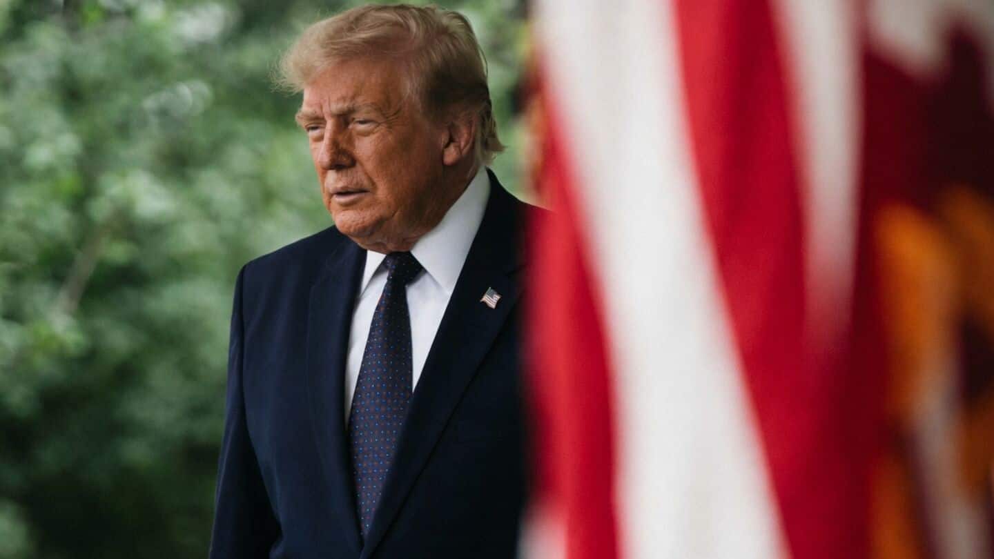 President Trump backs talks not military action in Cuba crisis